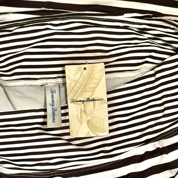 Tommy Bahama Breaker Bay Skort - Picture 11 of 11